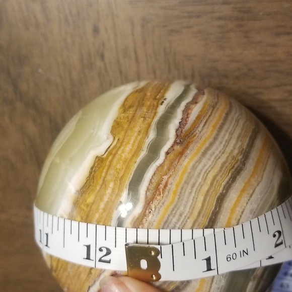 Giant onyx sphere with onyx stand - Picture 5 of 5